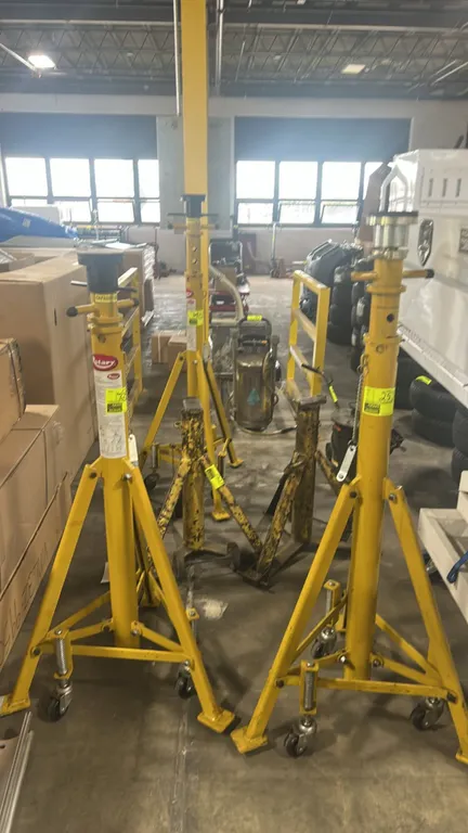 Rotary Lift RS20S portable maintenance jack stands. Features 20,000 lbs. capacity per stand, multi-position pin height adjustment, threaded adjustment