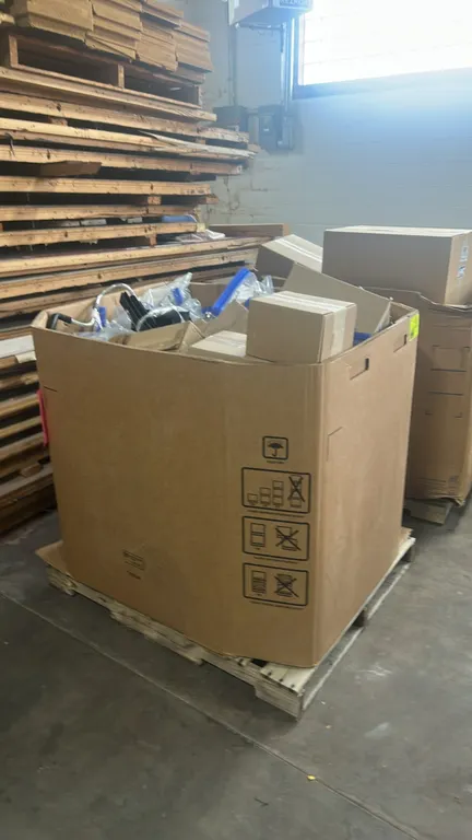 Gaylord lot of genuine OEM Ford automotive parts. Includes passenger side door mirror covers (FL3Z-17D742-AA, LJ6Z-17D743-AB, DT1Z-17D742-BA), front r