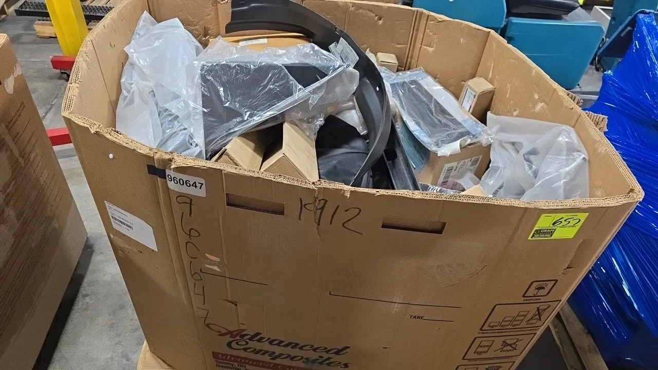 Quantity of assorted Ford, Freightliner, and SPX vehicle parts and service components. Includes Freightliner heater core, Barksdale height control val