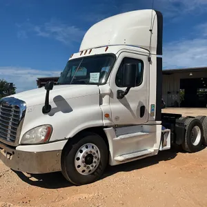 2015 FREIGHTLINER CASCADIA CA125 TANDEM AXLE DAY CAB TRUCK TRACTOR VIN: 1FUJGEDV7FLGF0820