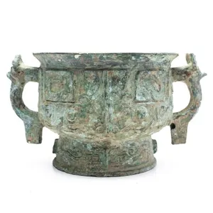 CHINESE ARCHAISTIC BRONZE RITUAL GUI VESSEL