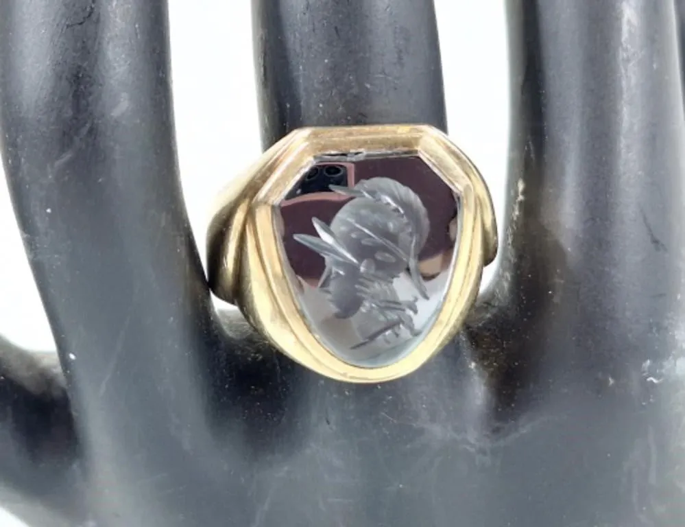 10K Ring with Hematite Intaglio Carving. Size 8