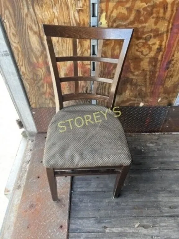 Cushioned Dining Chair