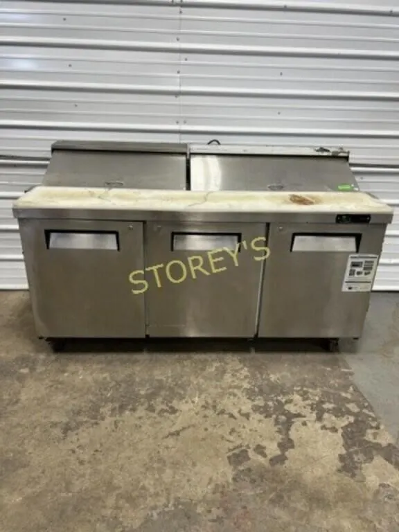 6' Ref. Prep Table on Wheels