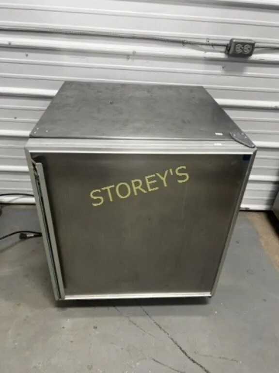 SilverKing U/C Cooler on Wheels