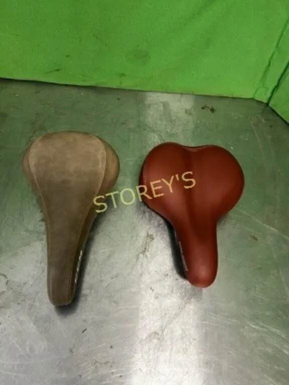 2 Bicycle Seats
