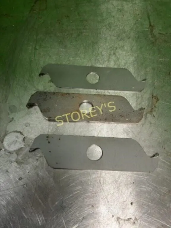 3 Dado Blades