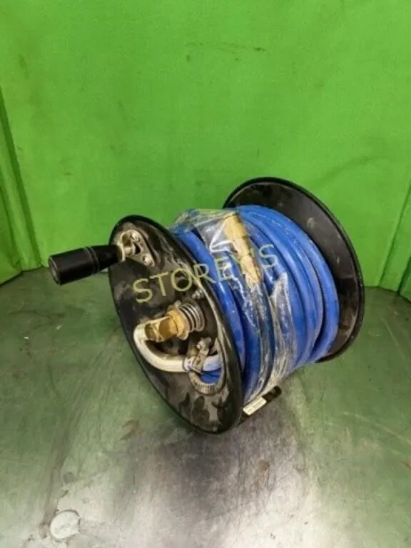 Campbell Hausefeld Wall Mount Air Reel