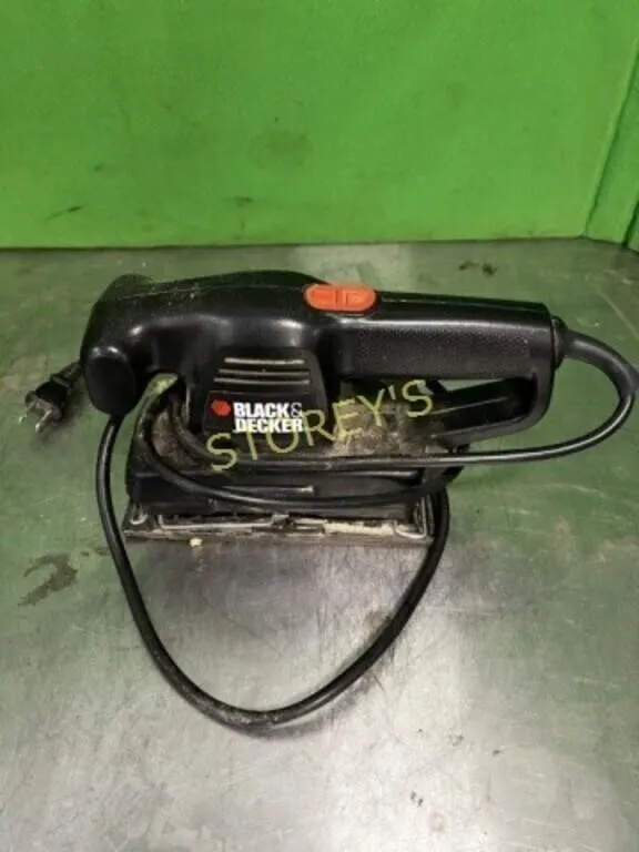 Black & Decker Sander