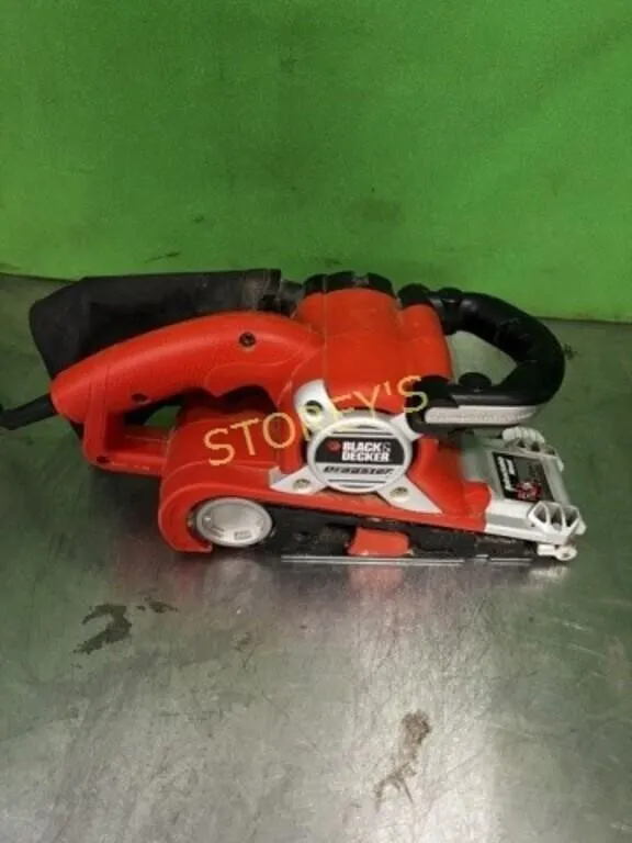Black & Decker Dragster 8" Belt Sander