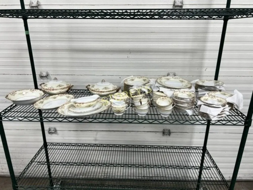 Noritake Hampton Dish Set