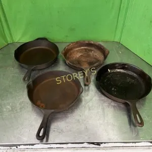 4 Cast Iron Frying Pans