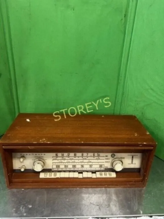 Mordmende Antique Stereo Receiver