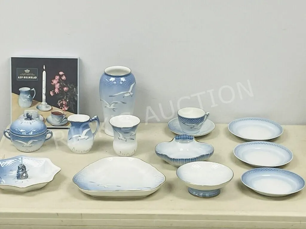 16 pcs B & G porcelain seagull design - Denmark