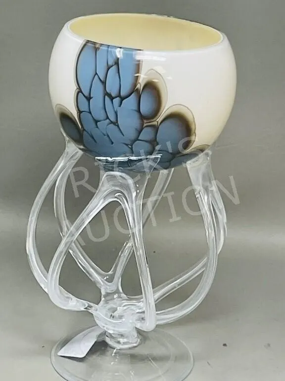 Polish art glass w/ Jelly Fish design - 10" tall
