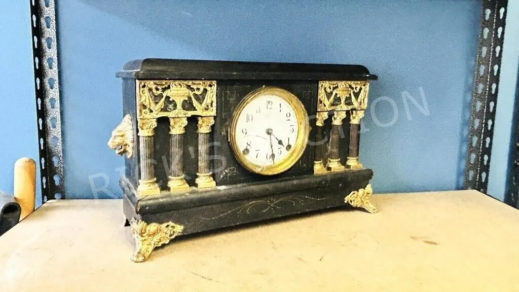 vintage wood case Sessions mantel clock