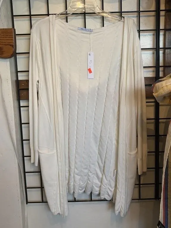 S/M Elsie & Zoey Cardigan