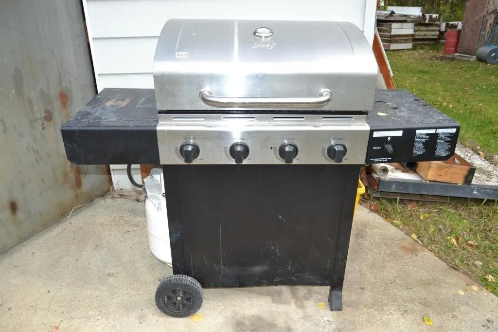 Masterchaf propane bbq, propane bottle