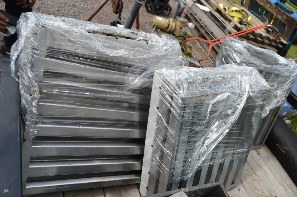Exhaust hood fans
