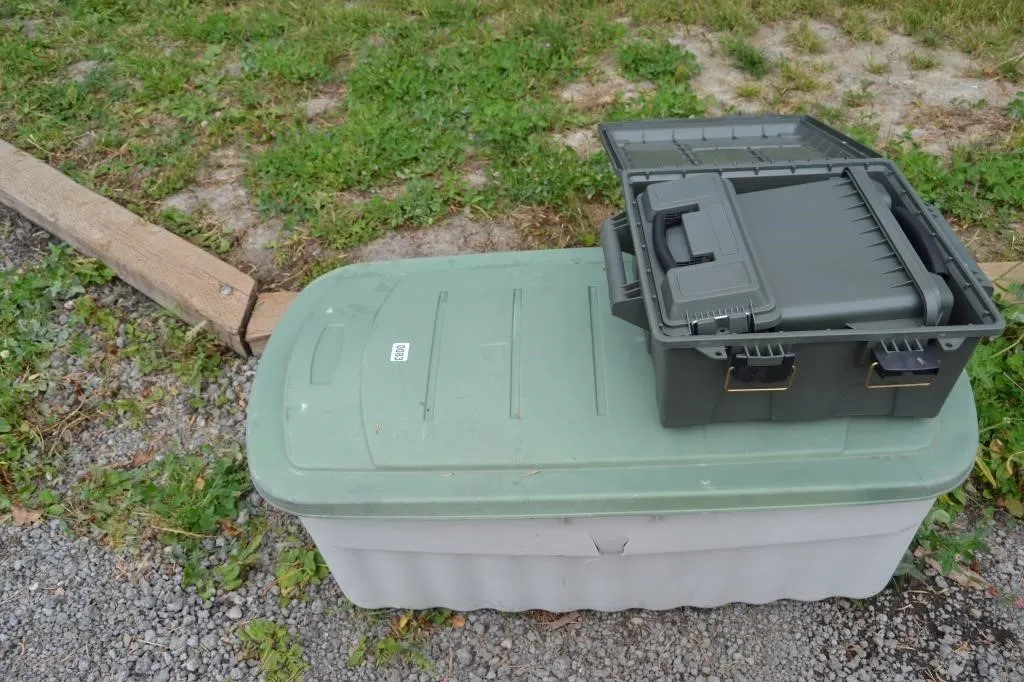 Sway Bars & asst. storage containers