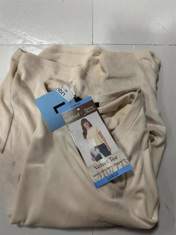 Edited x Maren Morris Velvet Tee Cream Large