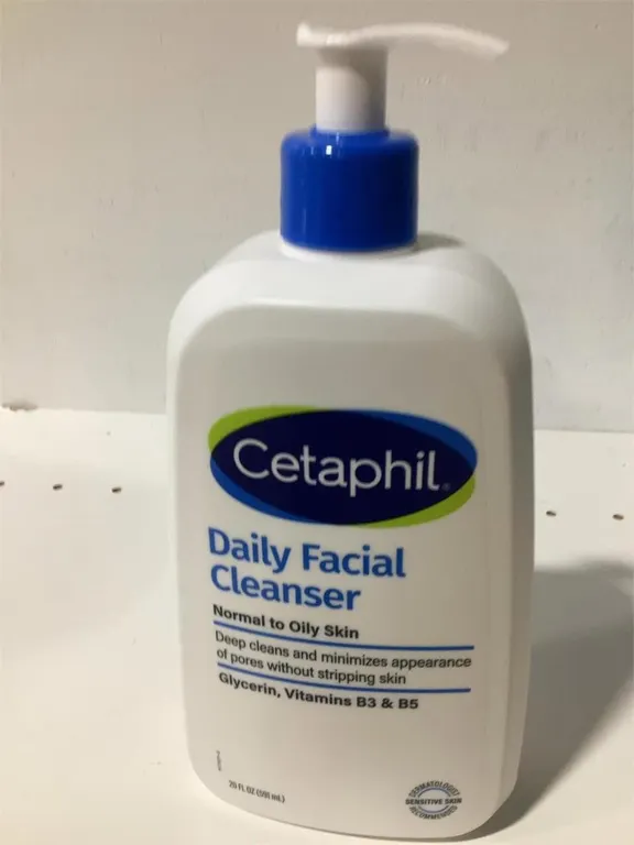 Cetaphil Daily Facial Cleanser 20 fl oz
