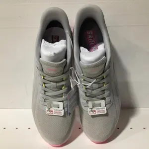 Skechers Swift Fit Sneakers Ladies Size 10