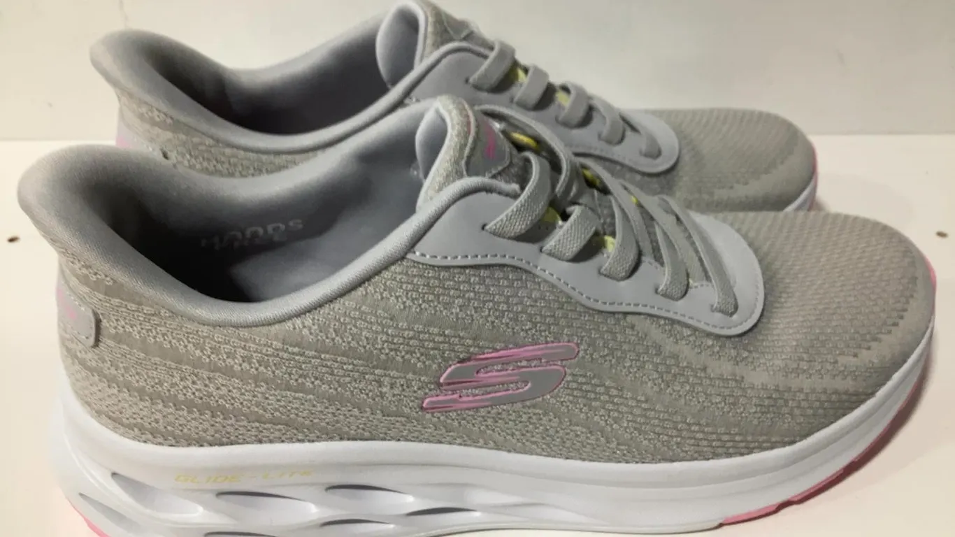 Skechers Swift Fit Womens Sneakers Light Gray 8.5