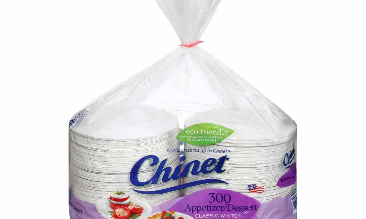 Chinet Classic White Dessert Plates 6.75 300ct