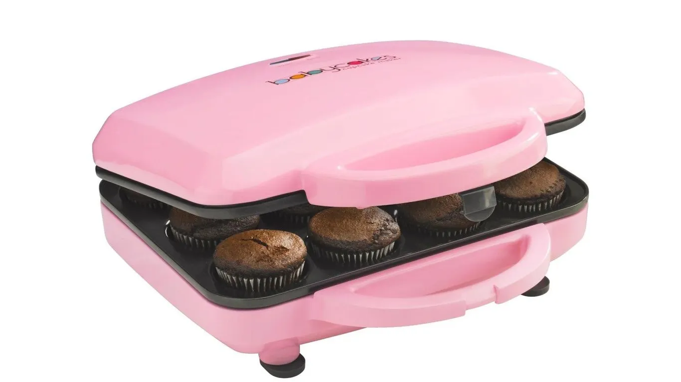 Babycakes 12 Cupcake Maker Full-Sized Pink