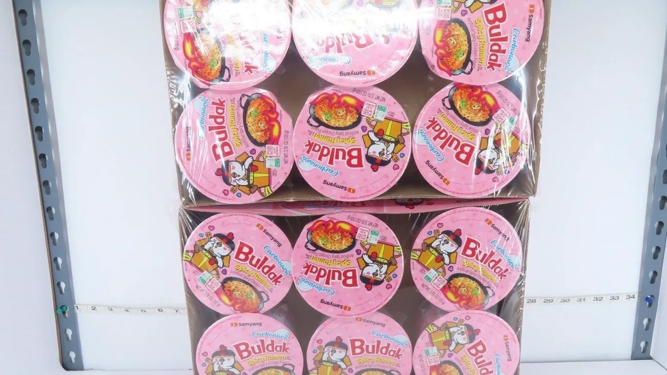 Samyang Carbonara Buldak Ramen 22.2 oz 6pk