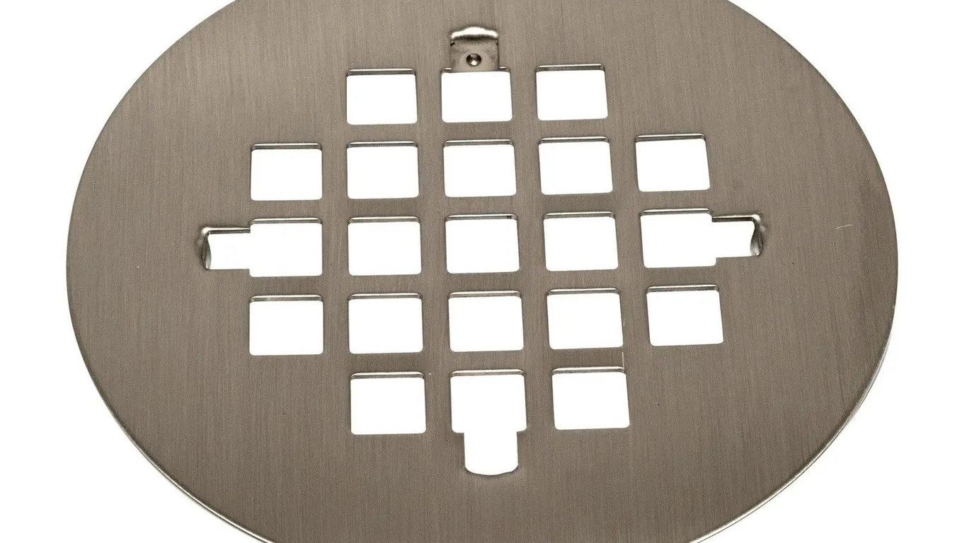 Oatey 42017 Snap-Tite 4.25-Inch Shower Strainer