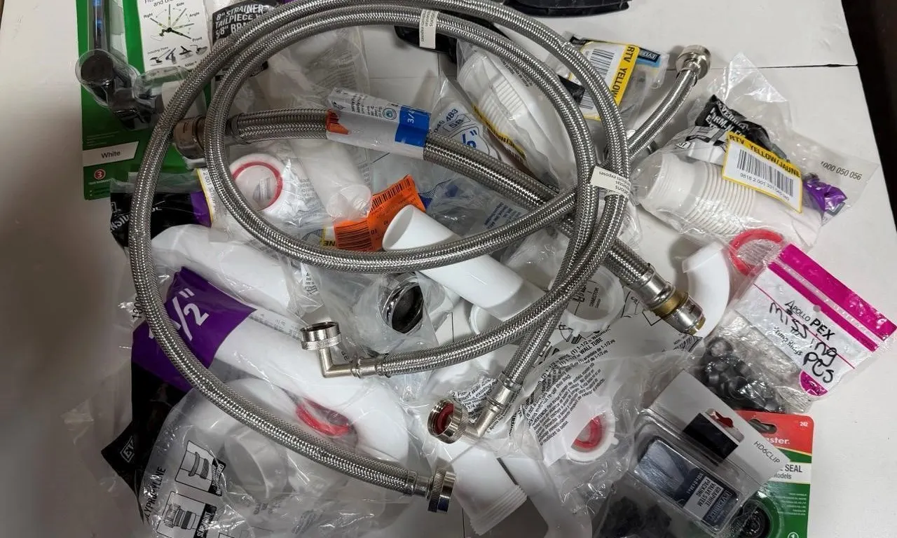 Everbilt Plumbing Repair Parts Mixed Lot
