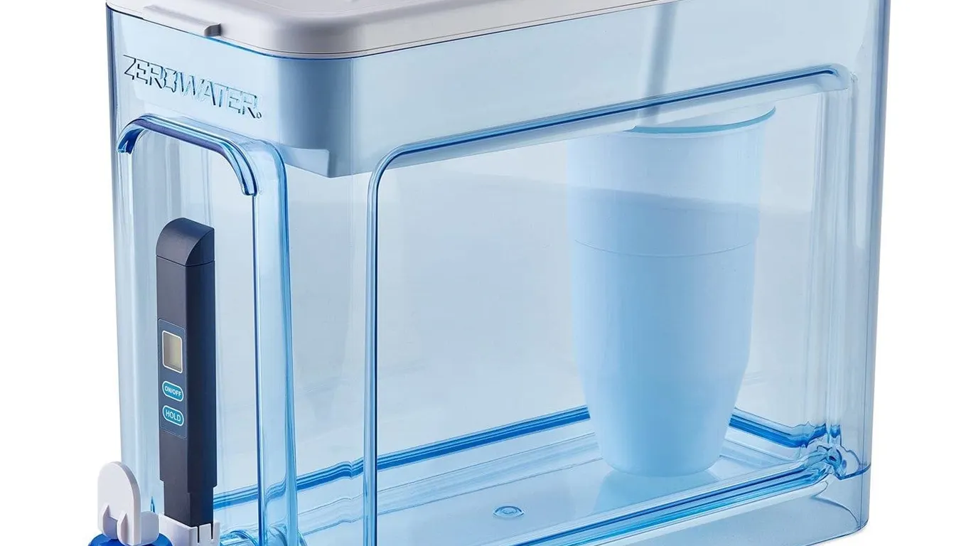 ZeroWater ZD-032-RR 32-Cup Water Filter Dispenser