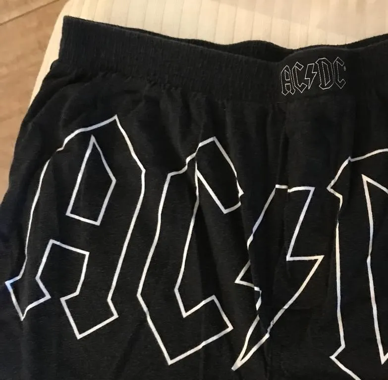 “AC DC THUNDER� Glow-in-the-Dark Souvenir Boxe