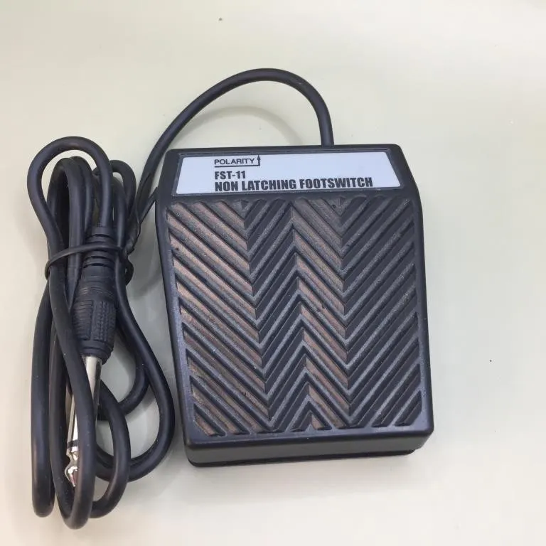 FST-11 Non Latching Foot Switch