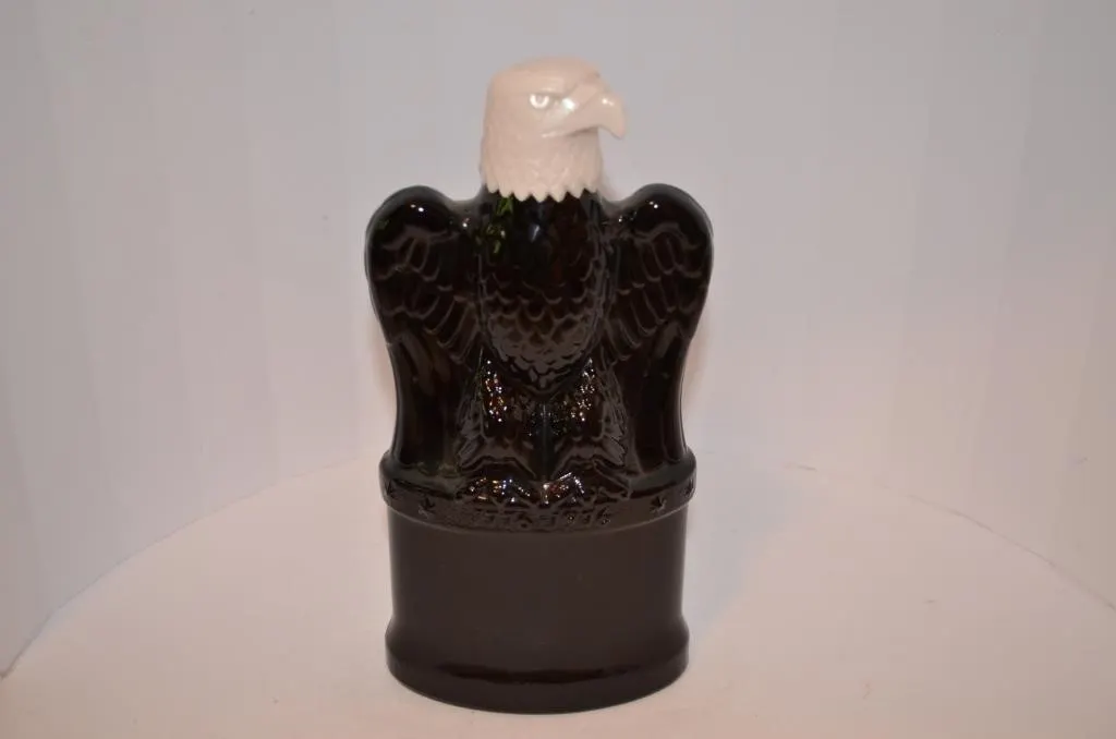 Vintage 1976 Fleischmann's Bicentennial Bald Eagle
