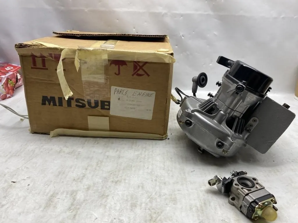 Mitsubishi TU26 Air-Cooled Engine w/ Carburetor
