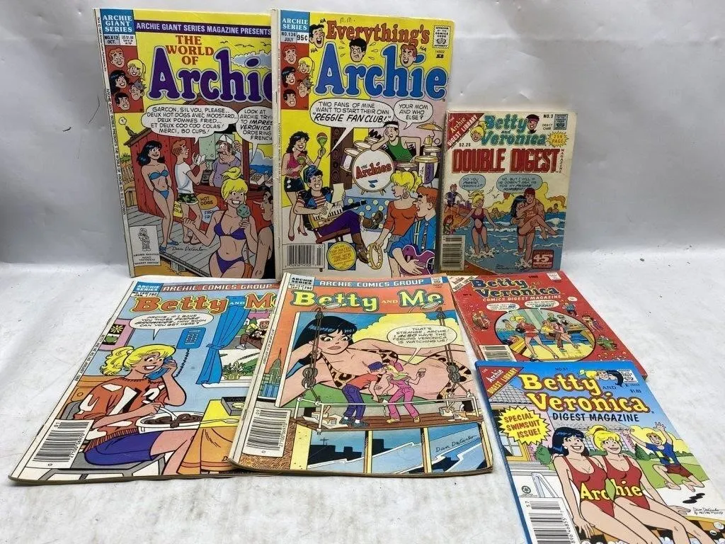 Archie Comics lot: Betty & Me, Betty & Veronica,