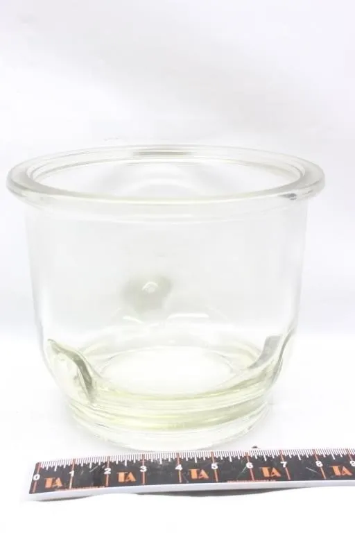 Glass bowl set and AudioControl Model 520