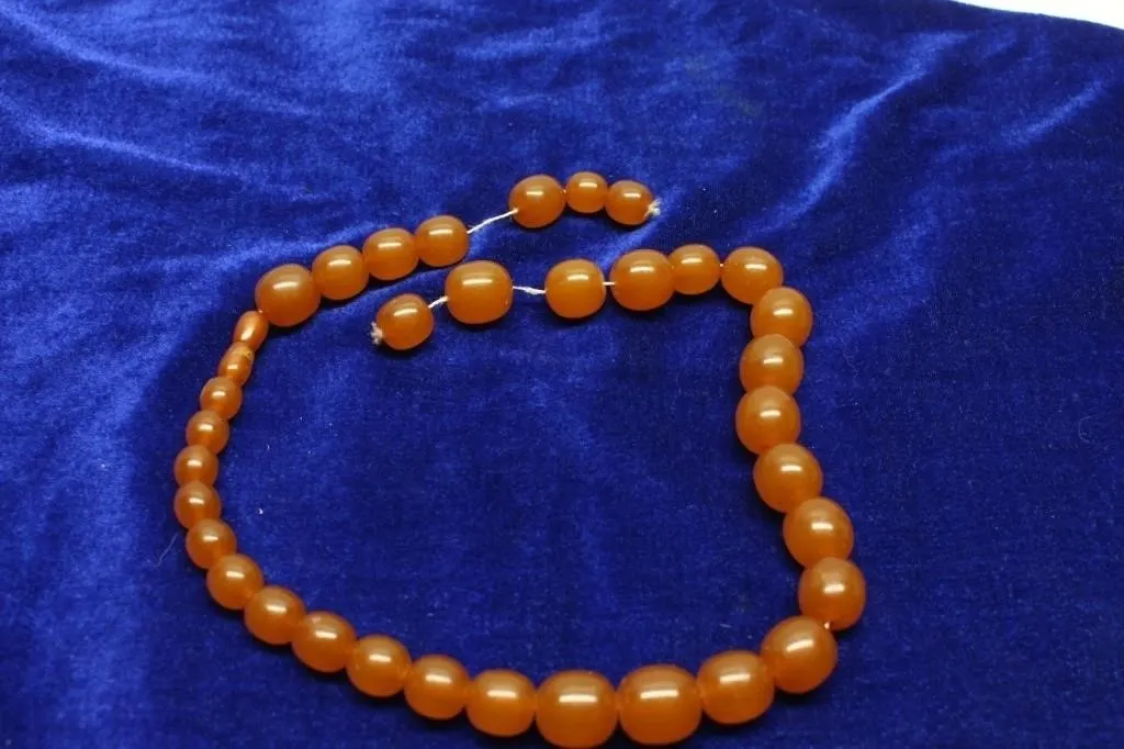 Amber-Tone Bead Necklace, Broken