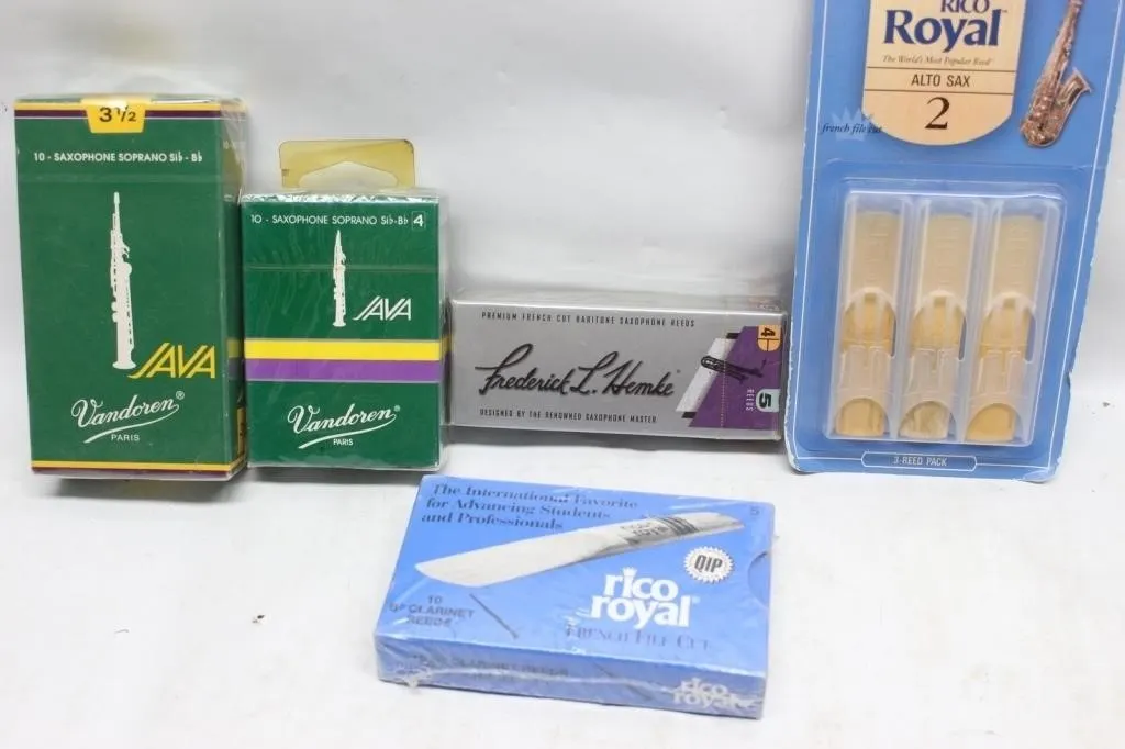 Saxophone & Clarinet Reeds Lot: Vandoren, Rico,