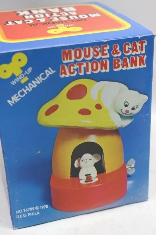 Wind-Up Mechanical Mouse & Cat Action Bank, 1978