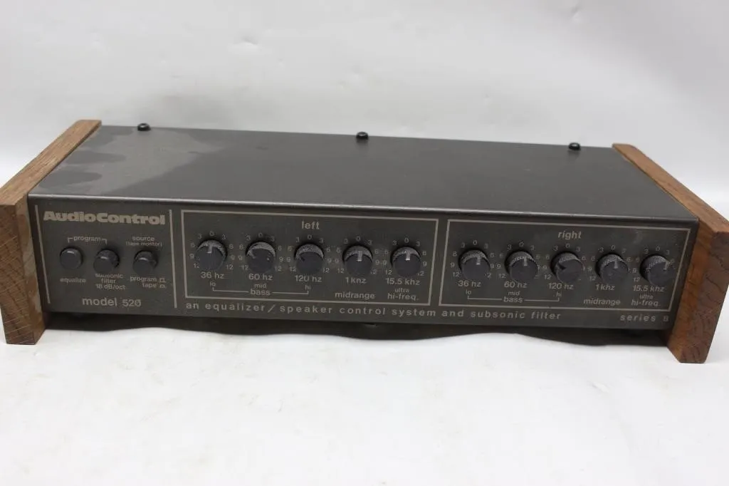 AudioControl Model 520 Equalizer/Speaker Control