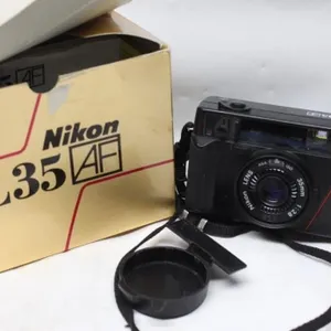 Nikon L35 AF 35mm Point & Shoot Film Camera w/ Box