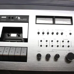 Nakamichi 600 2-Head Cassette Console