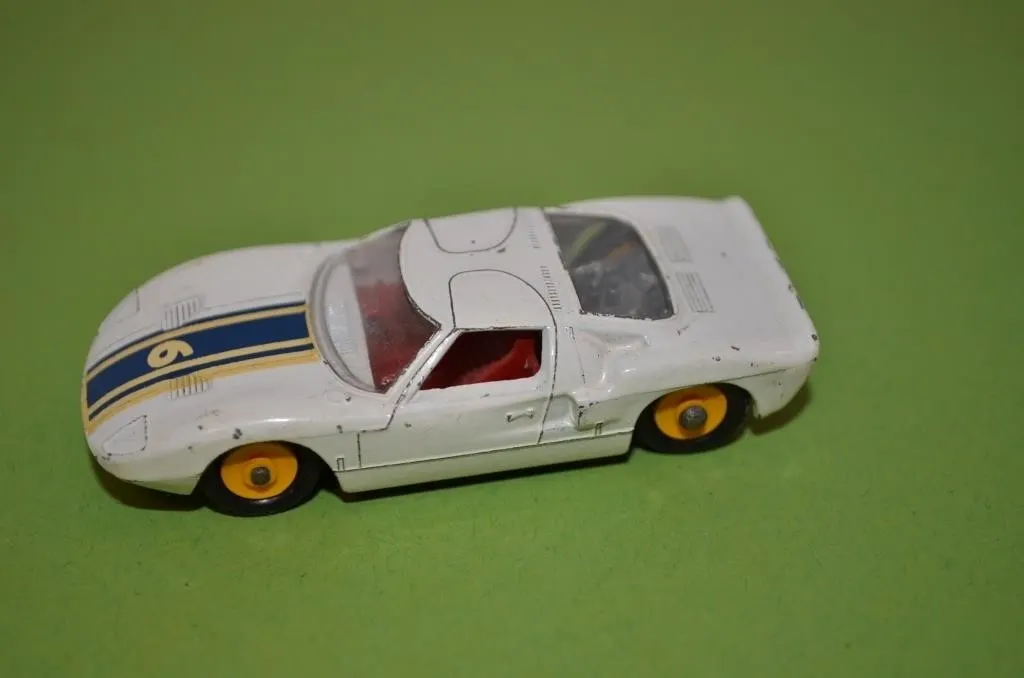 Vintage 1960's Matchbox Lesney No.41 Diecast 1/64
