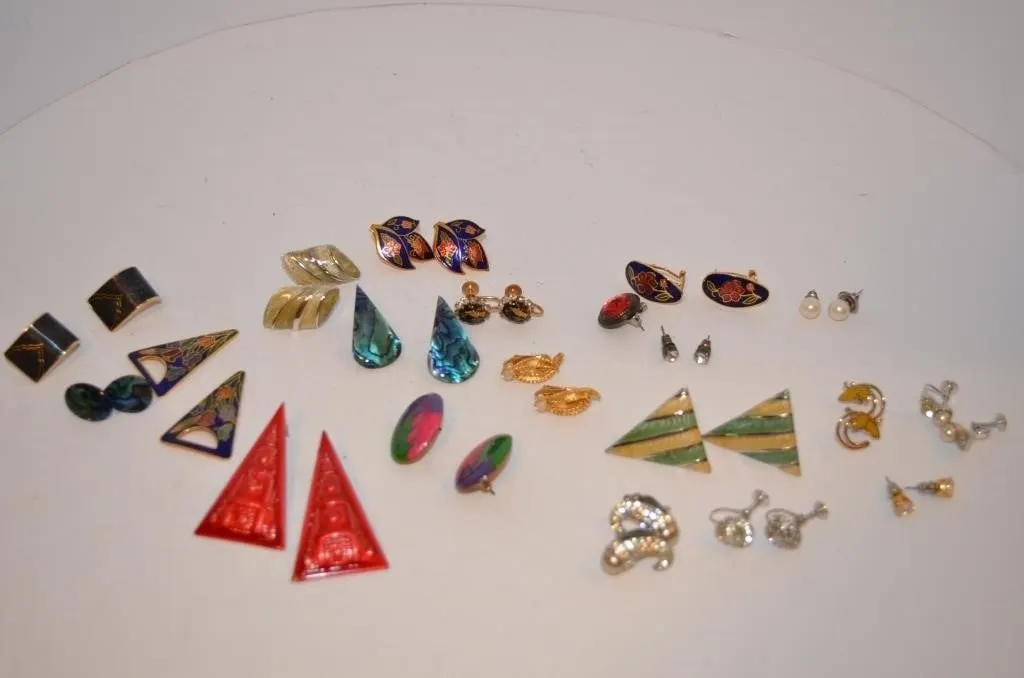 Vintage costume earrings, including various pairs