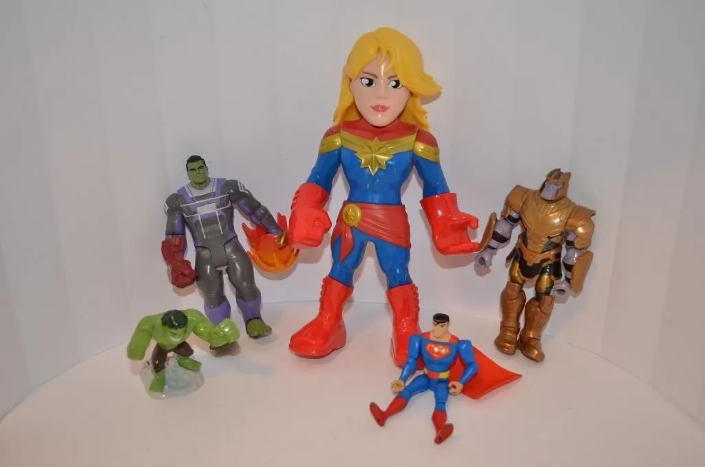 Large Playskool Heroes Mega Mighties Marvel Super