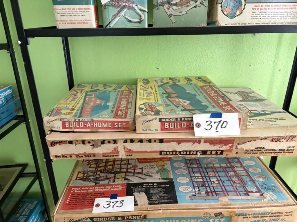 Kenner's Build-a-home sets & other
